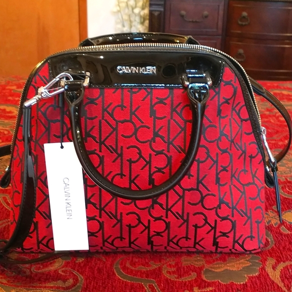 Calvin Klein Handbags - Ladies pocket book